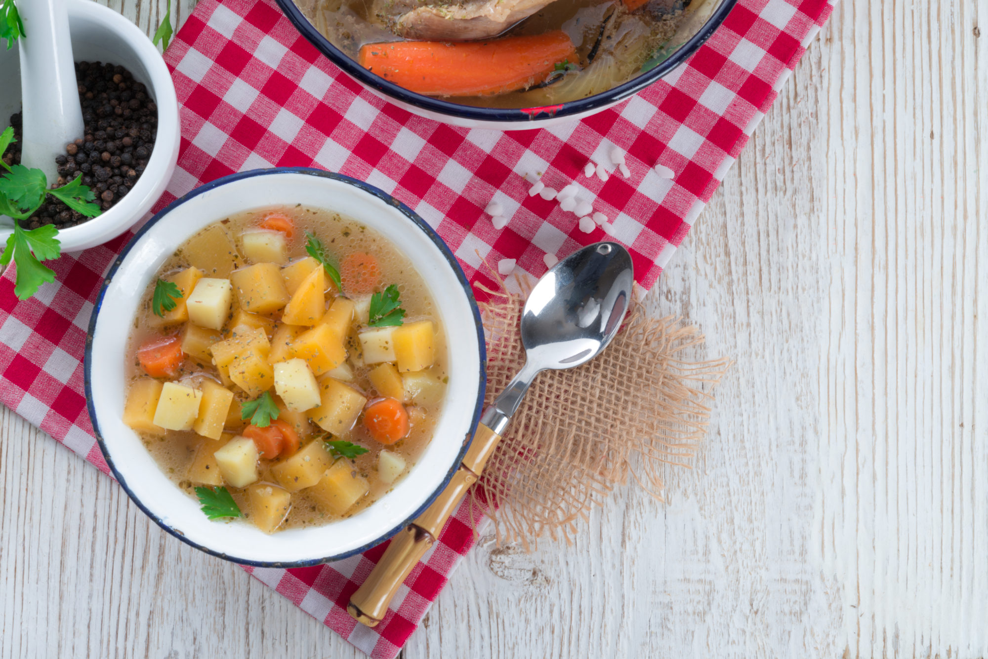 shutterstock_172698407 Suppe rotgrønnsaker