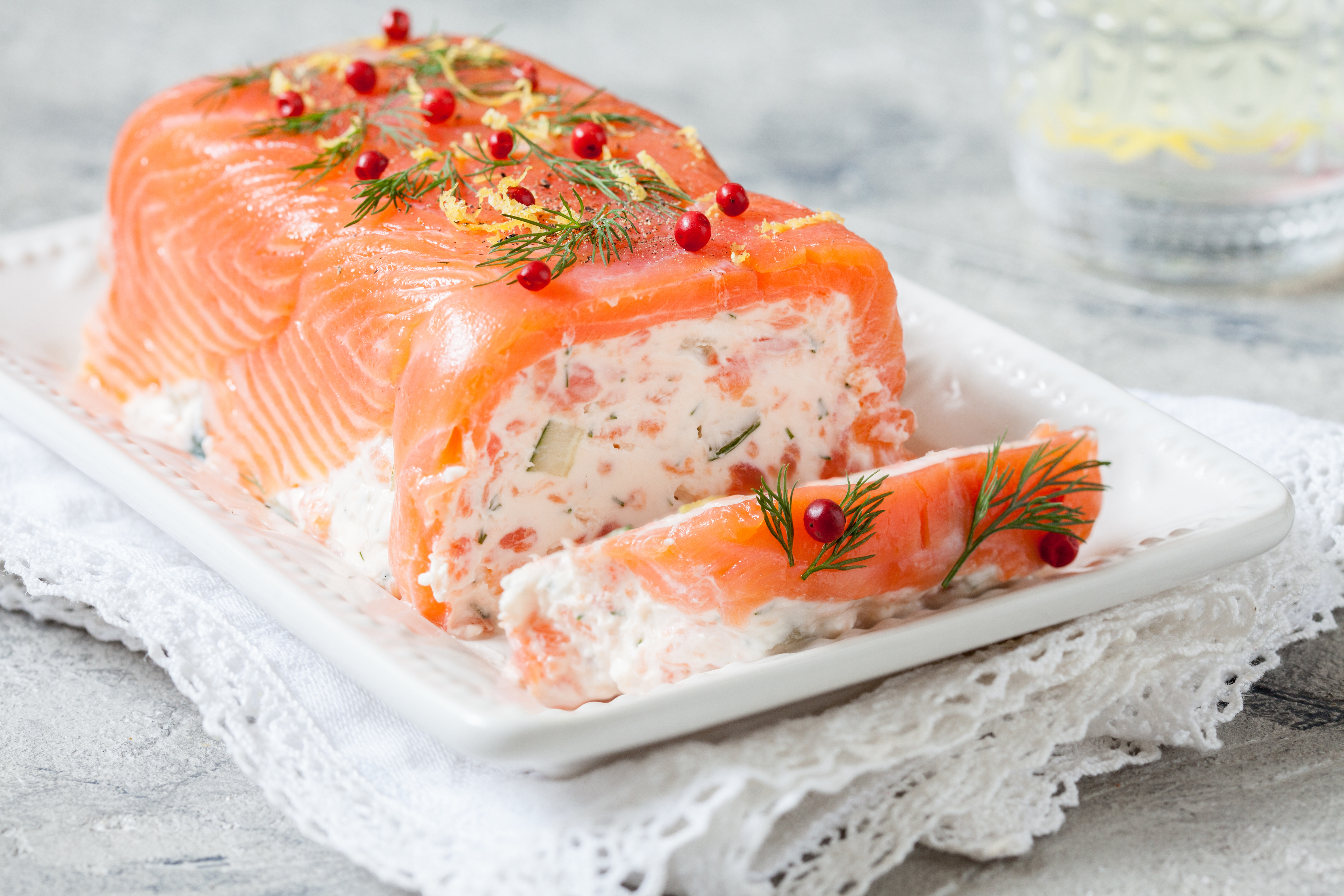 shutterstock_498346777 Rømmemousse laks laksemousse