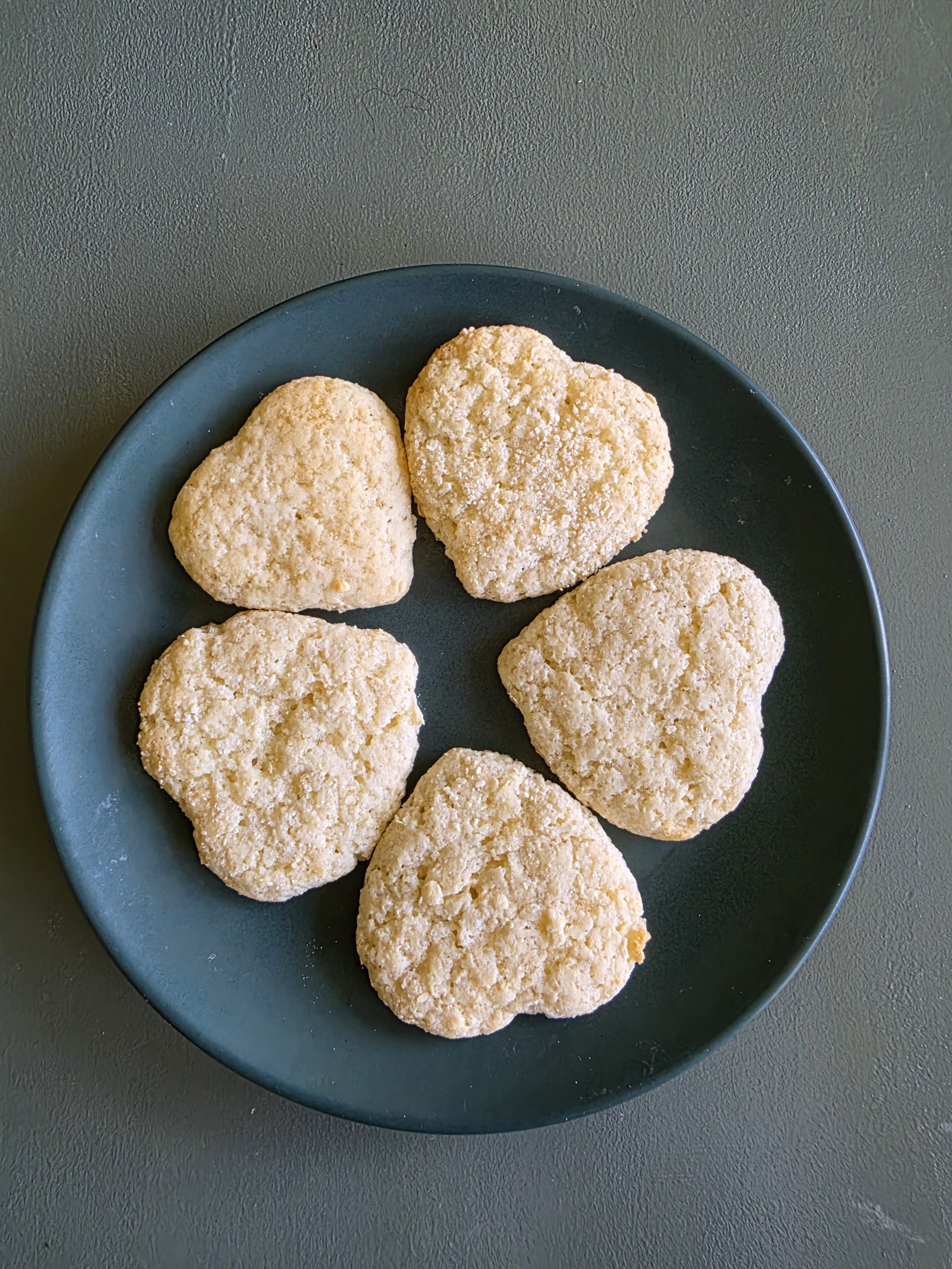 Gøttekællær eller hvite kakemenn er småbakst til jul fra Østrold.